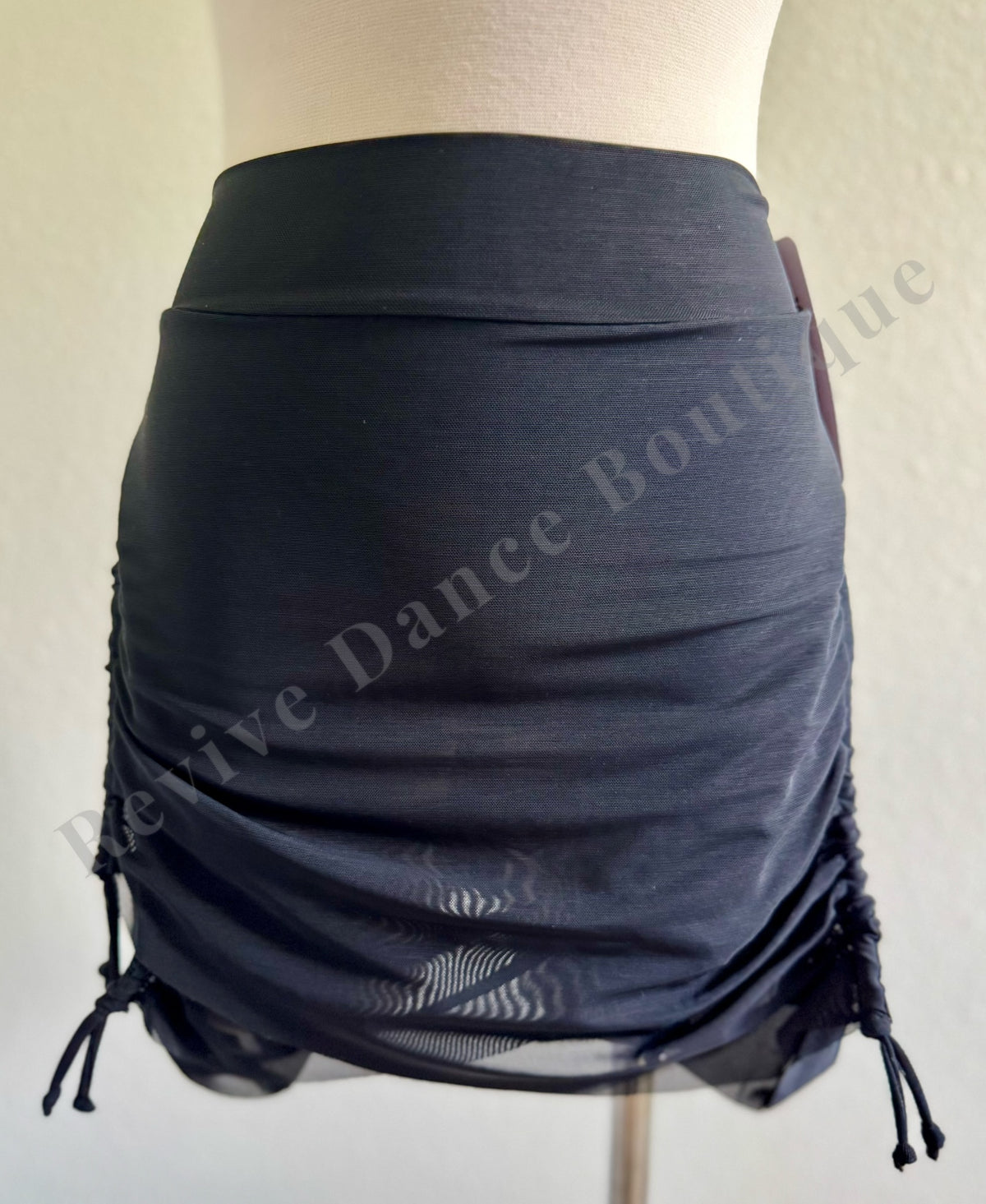Jo+Jax Mesh Overlay Skirt – Black – CM (NWT)