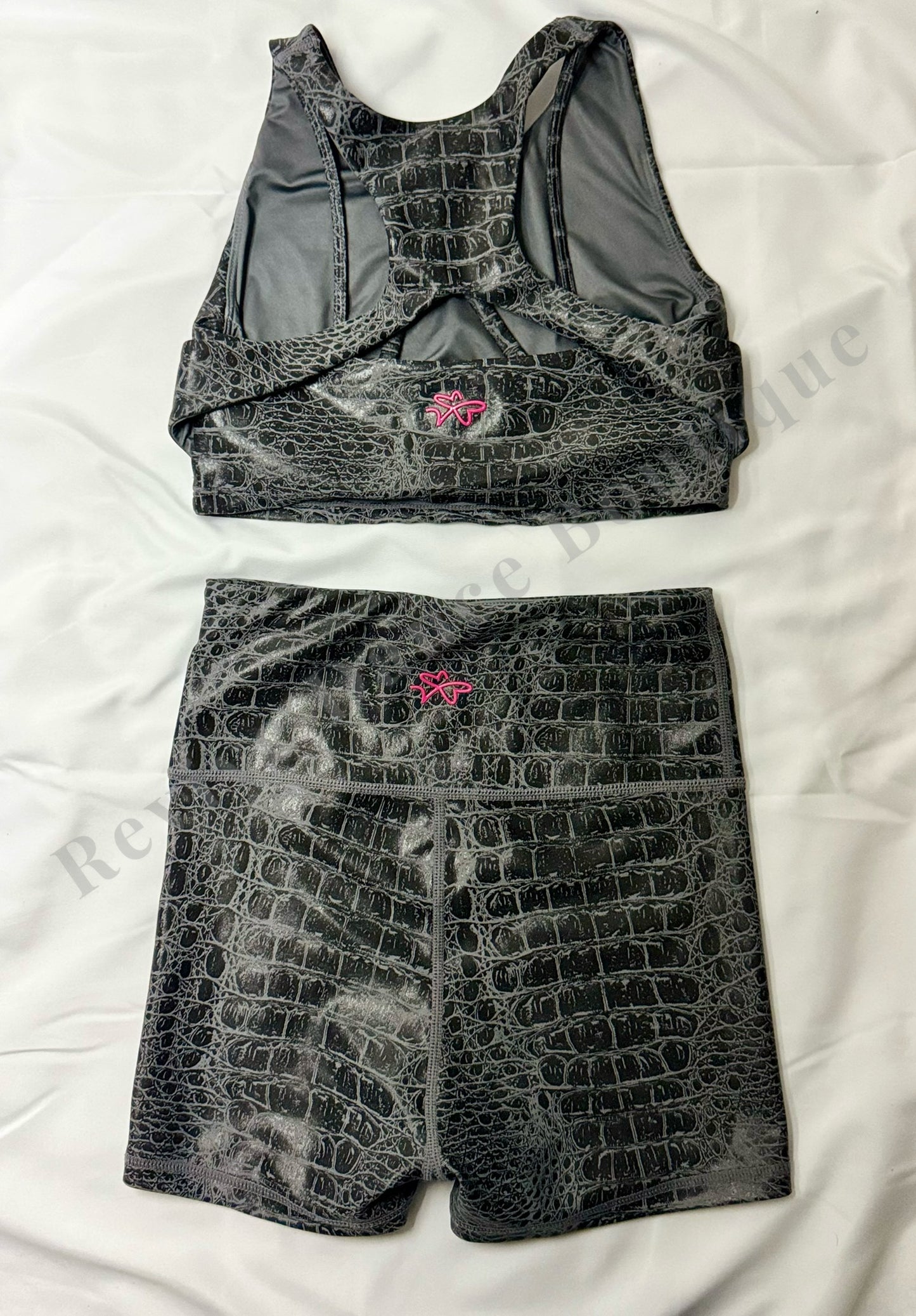 Dragon Wing Croc Texture Crop Top & Shorts Set –Gray & Black – Adult Small (AS)