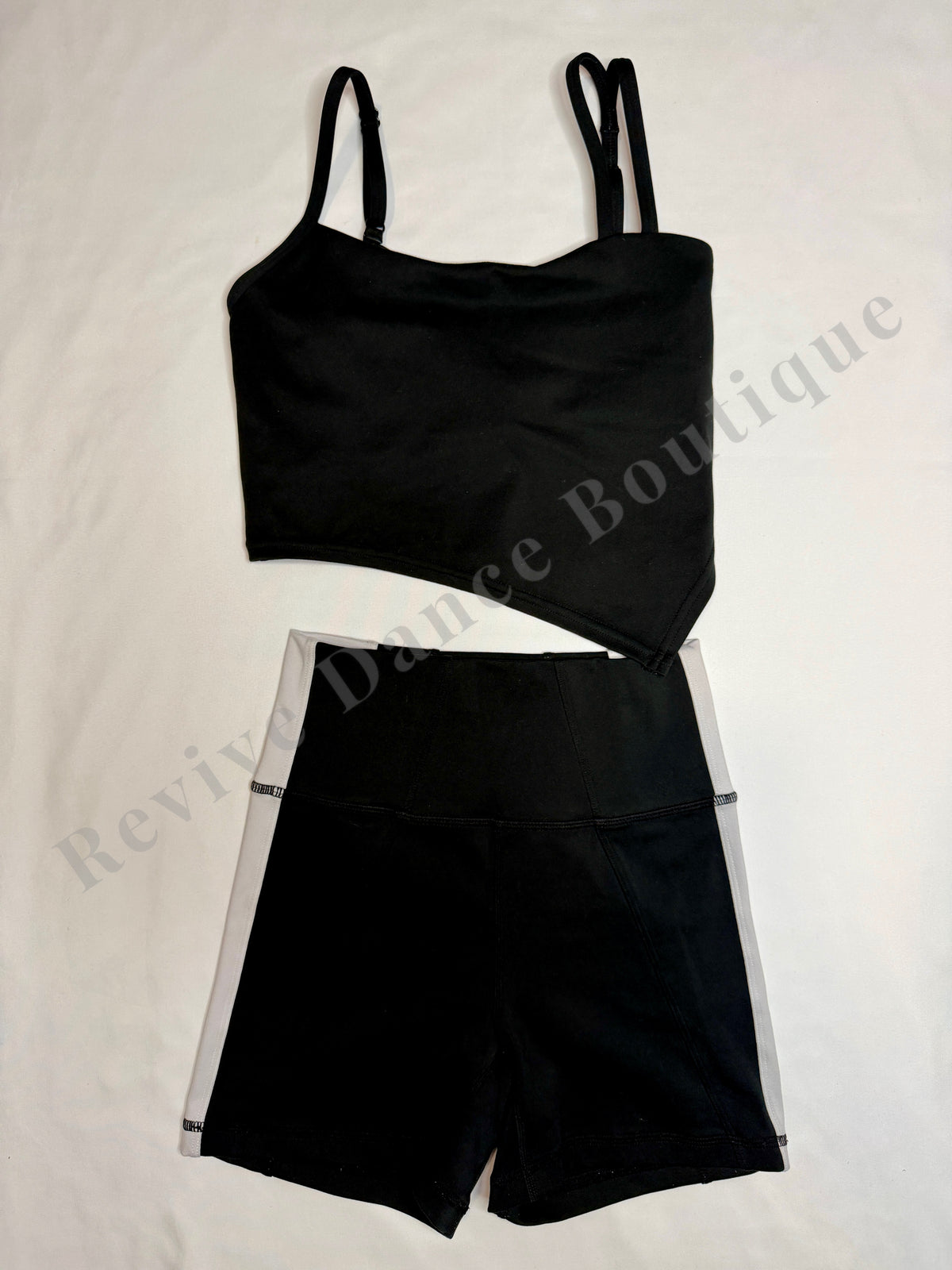 Jo+Jax Asymmetrical Top & Colorblock Shorts Set – Black/White – AXS