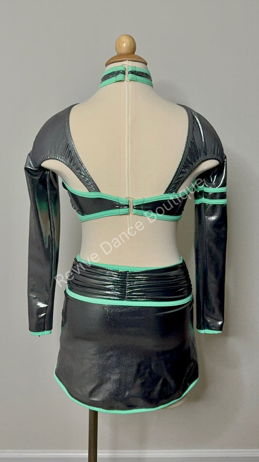 Revolution Dancewear – Utopia 2-Piece Costume – Silver & Mint Green (Child Large (CL), EUC)