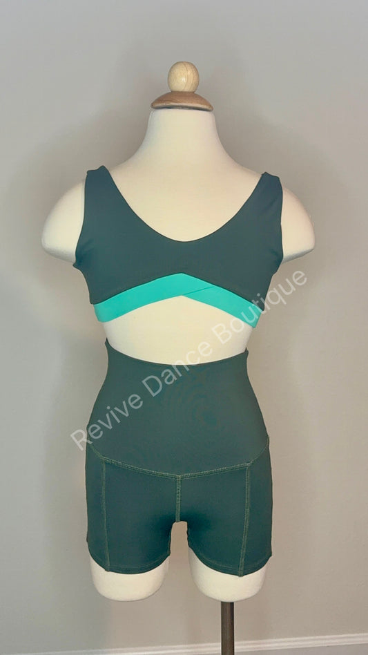 Tiger Friday Two-Piece Set – Green/Teal – CXL