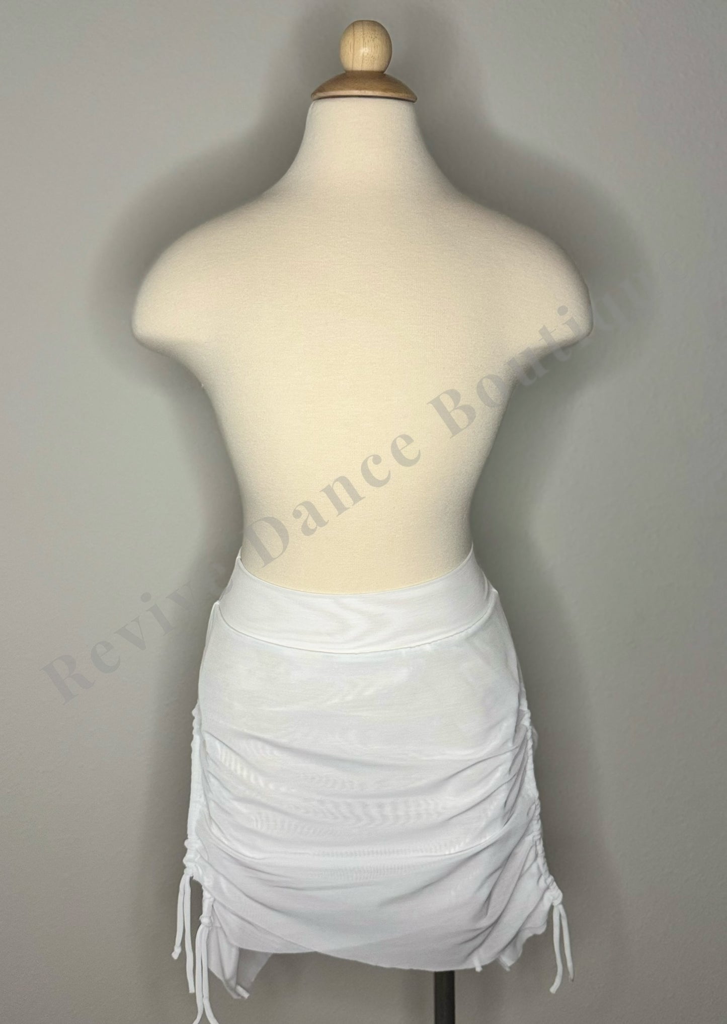 Jo+Jax Adjustable Ruched Skirt – White – Child Large (CL)